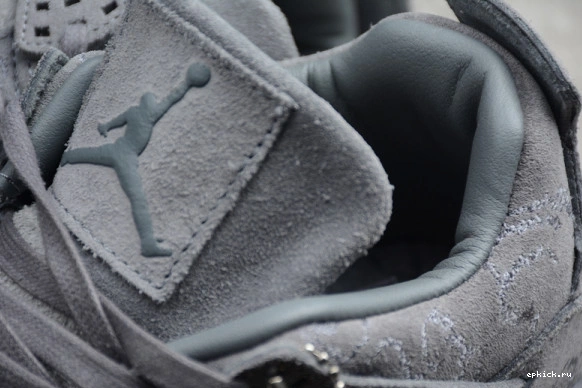 EP Grey”930155-003 Air 4“ Cool Jordan x 930155-003 KAWS 0403